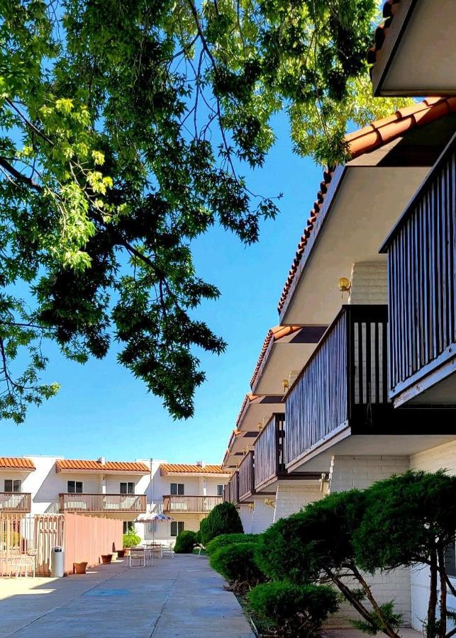 Hotel Inn Santa Fe Exterior foto